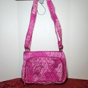 VERA BRADLEY CROSSBODY “STAMPED PAISLEY”PINK Bag